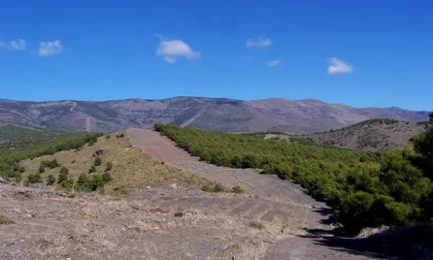 PR-A 310 SENDERO DE LA LOMA DE LAS TABLAS EN GÉRGAL